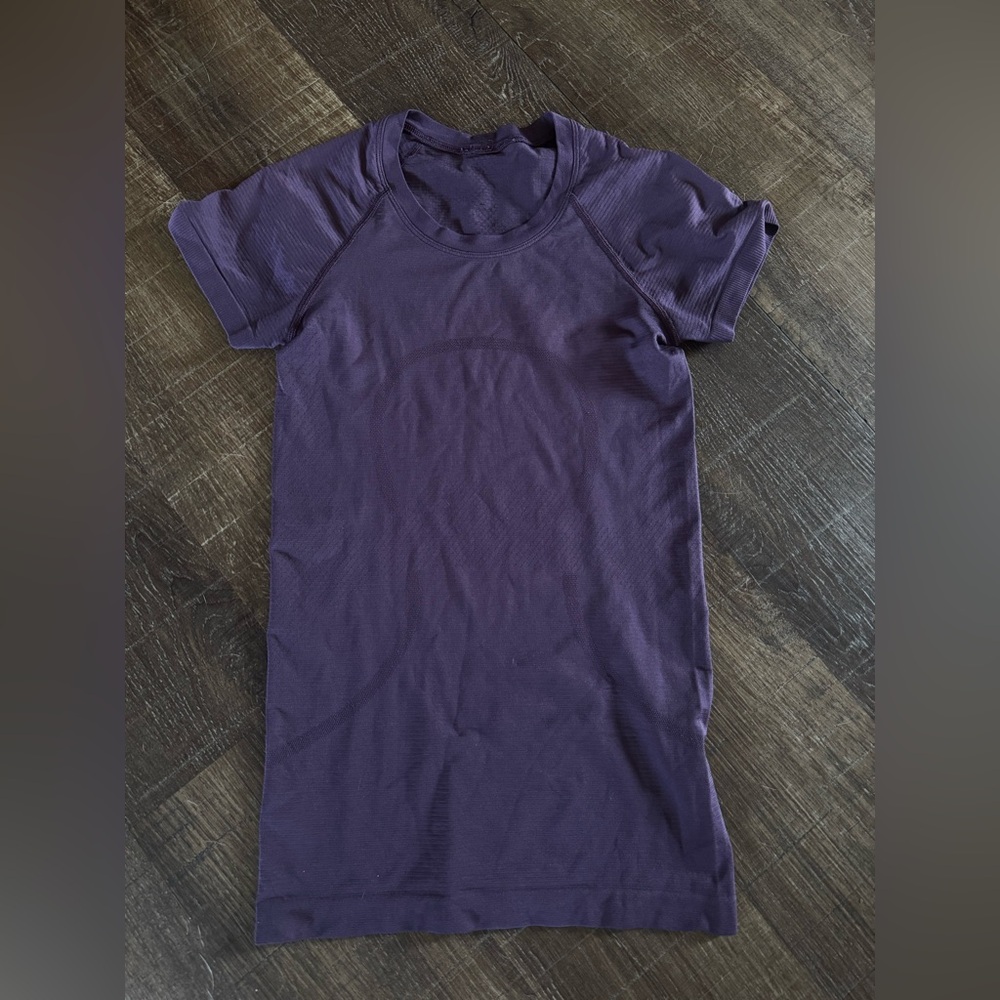 Lululemon swiftly tech